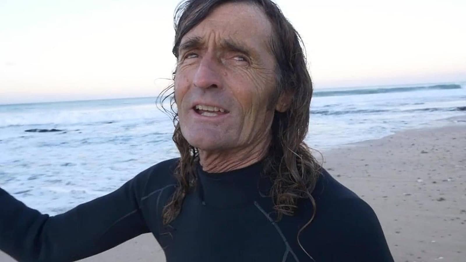 Derek Hynd front look