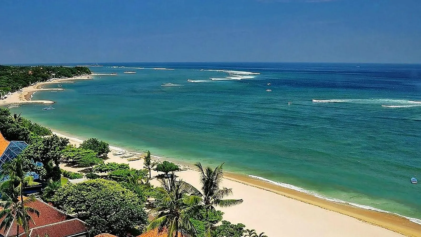 surfing spot Kuta Beach, Bali