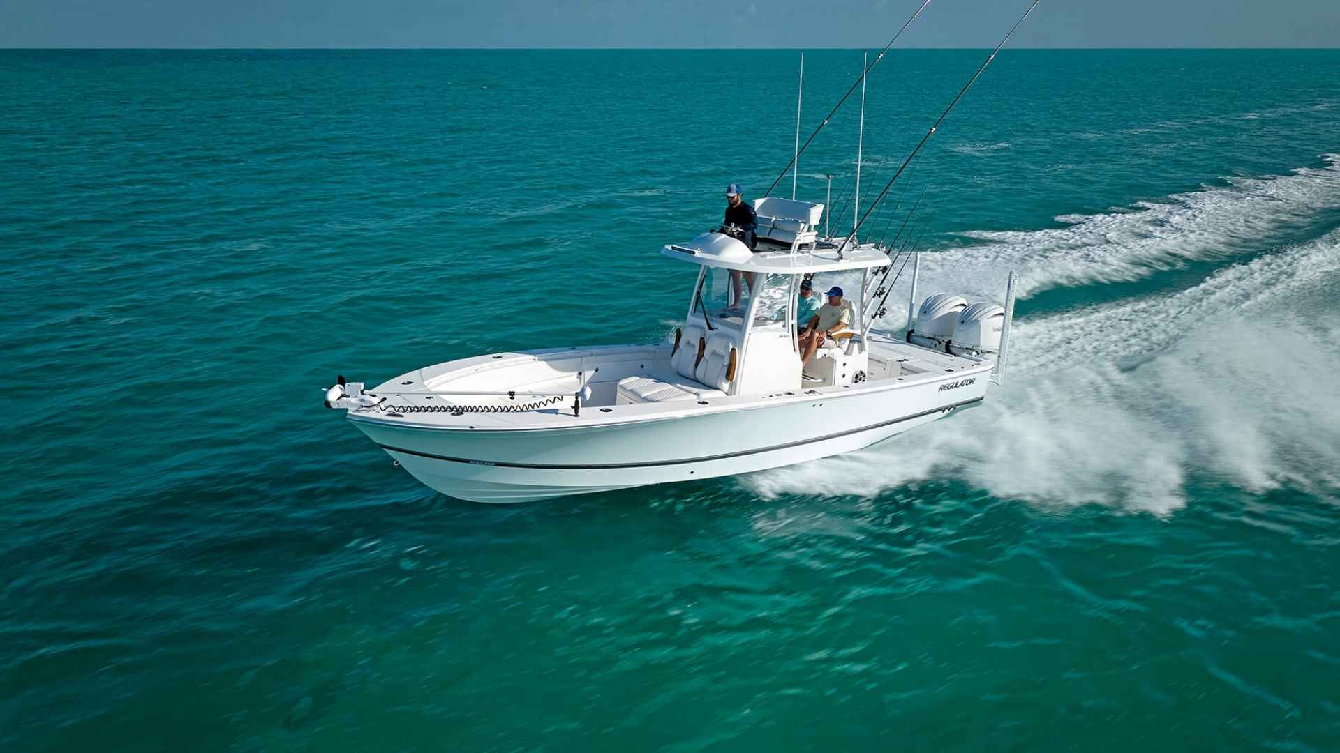 Regulator 30XO offshore center console boat with deep-V hull