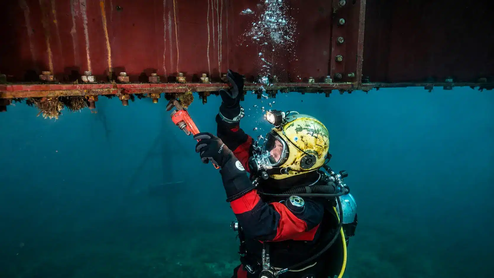 What Is a Saturation Diver How the Job Actually Works