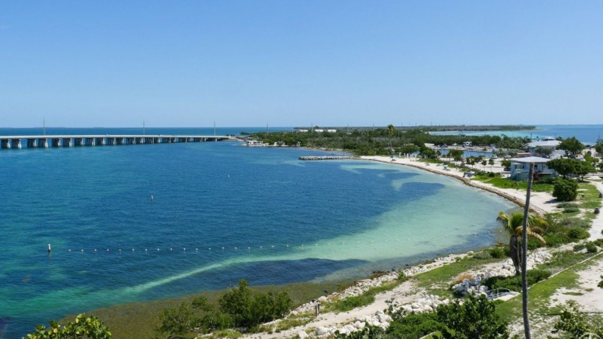 Bahia Honda State Park beach with calm turquoise water and shallow snorkeling areas in the Florida Keys